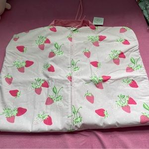 Strawberry garment bag